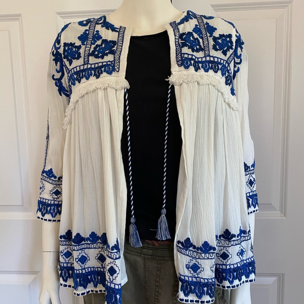 Zara white and blue jacket